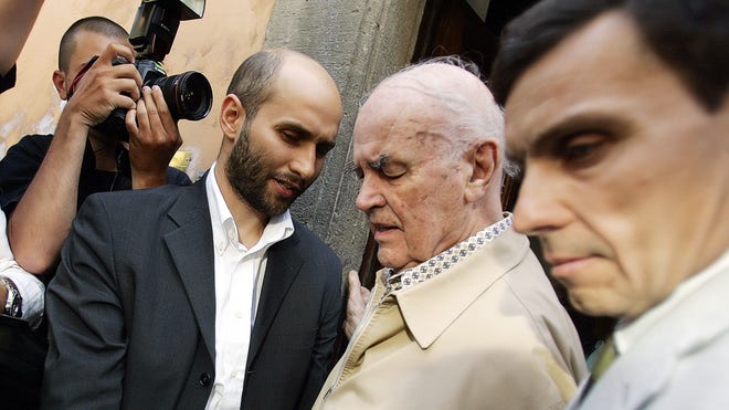 Italy Obit Priebke_Leff.jpg